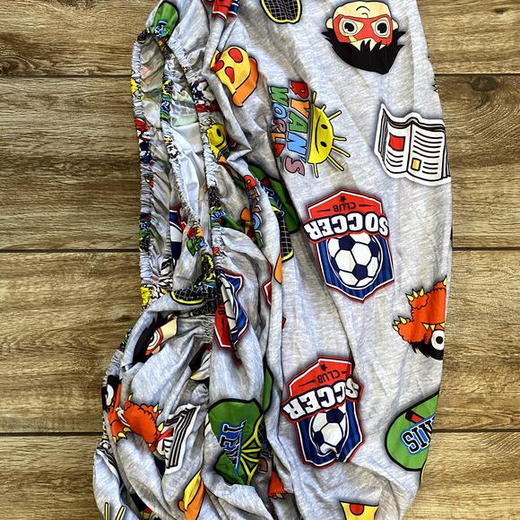 Ryans World Twin Fitted Sheet - Picture 3 of 5